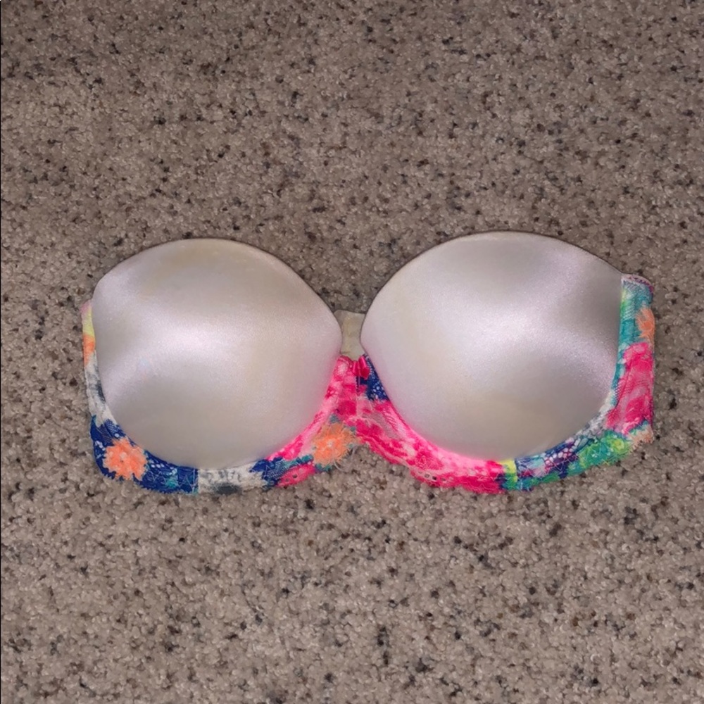 PINK Strapless Push Up Bra (with straps)